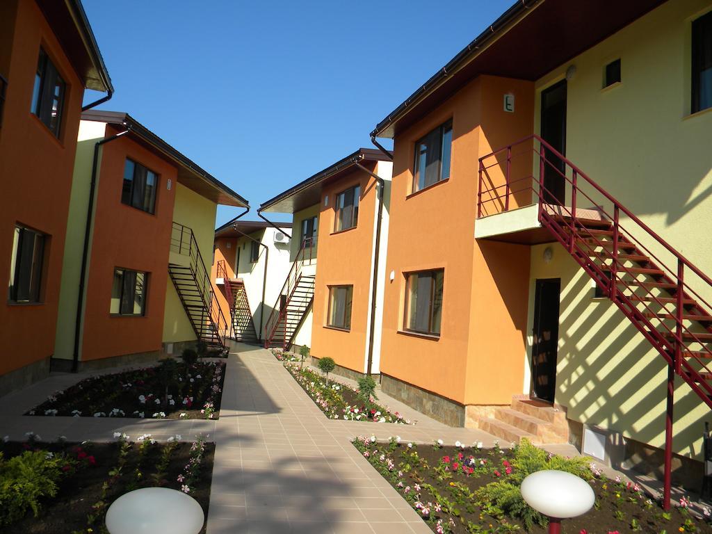 Vilele Soarelui Neptun Extérieur photo