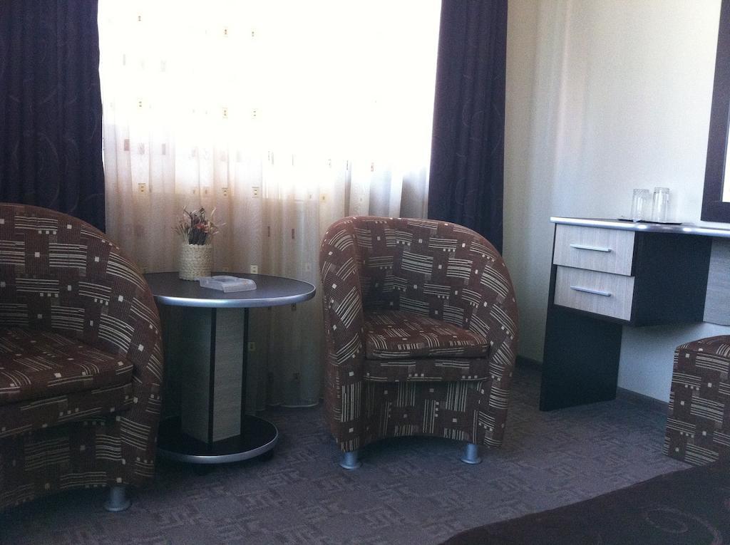 Vilele Soarelui Neptun Chambre photo